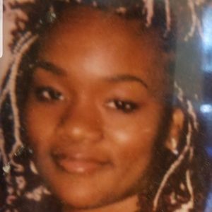 Meet your Posher, Artemesia